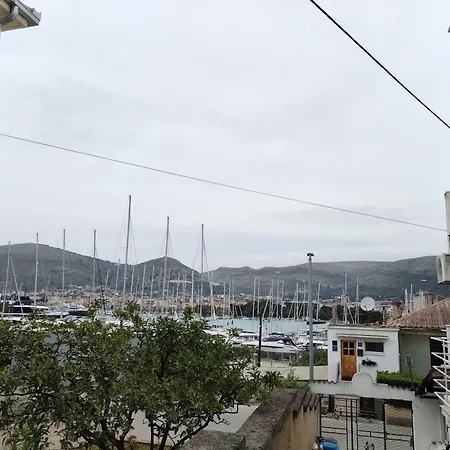 Angel Sea View * Traù