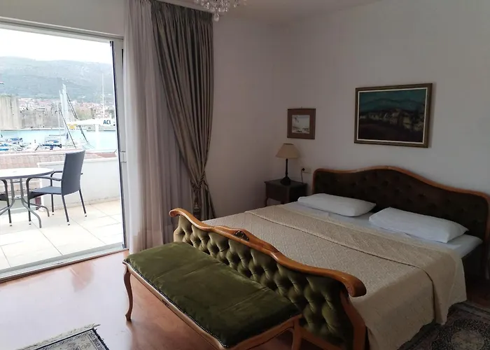 Angel Sea View Apartmán Trogir